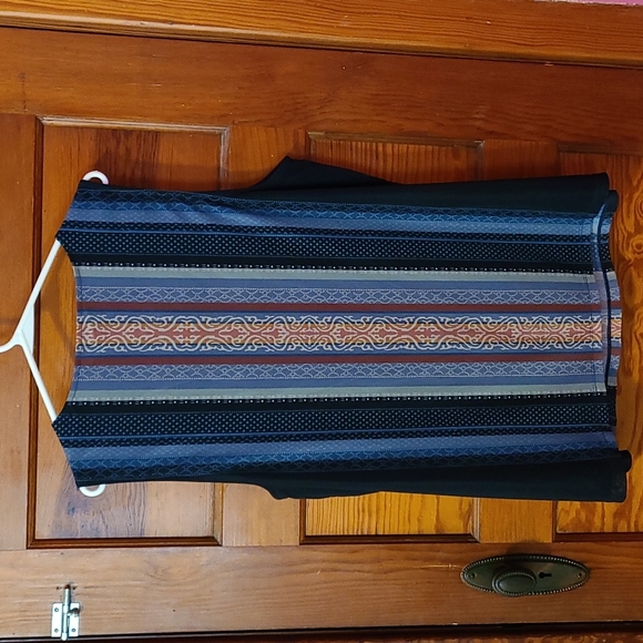 Women's cj banks Dress Tank Sheer Pattern w/ Navy Lining on inside. EUC. Size 1X - Picture 2 of 4